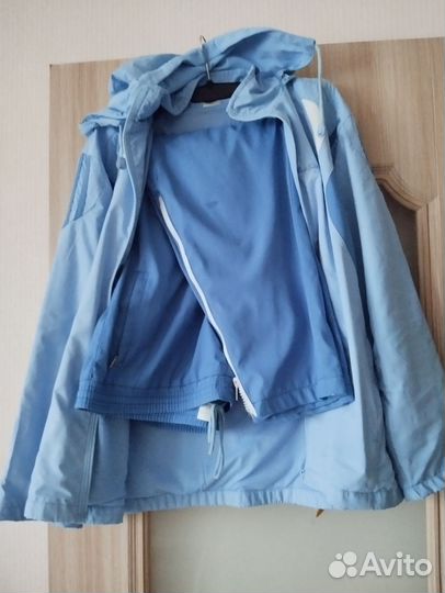 Спортивный костюм женский