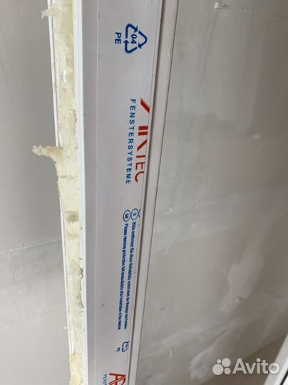 Мансардное окно пластиковая с дверью