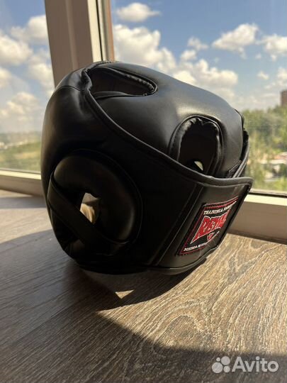 Боксерский шлем Reyvel