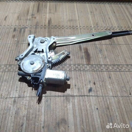 Стеклоподъемный механизм задний правый Nissan