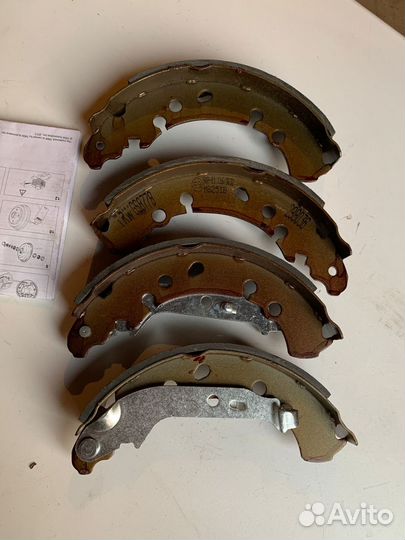 Задние тормозные колодки на тойота ярис 2 пок