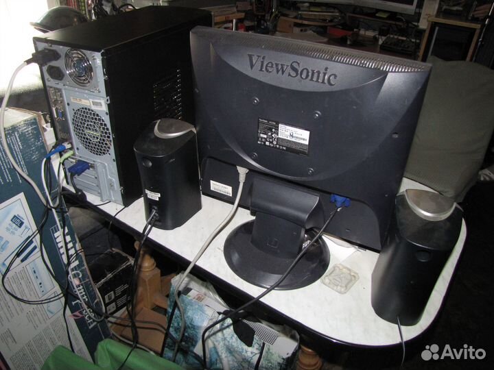 12.Системный блок NCR Pocono