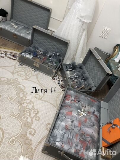 Оформление свадебных чемоданов