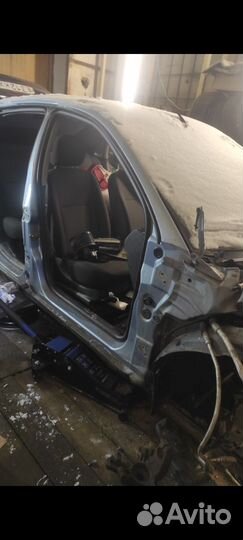 Уплотнители дверей форд фокус 1 седан