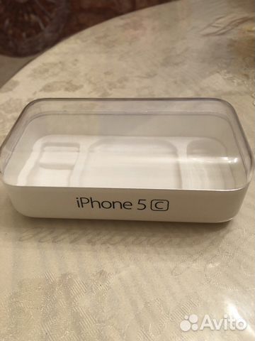 Коробка от айфона