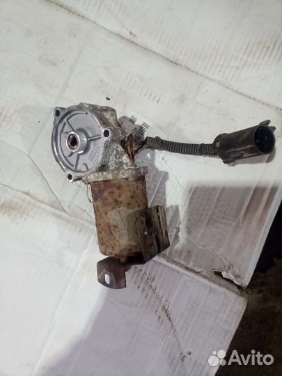 Ssangyong kyron моторчик раздатки