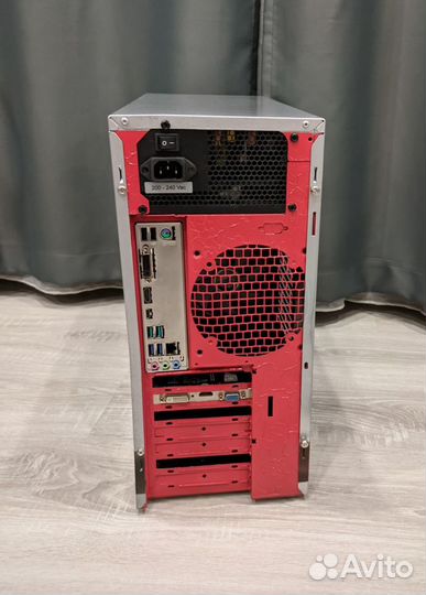 Игровой компьютер AMD Ryzen 7 2700x