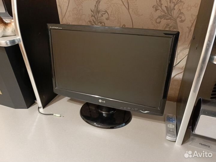 Монитор LG flatron