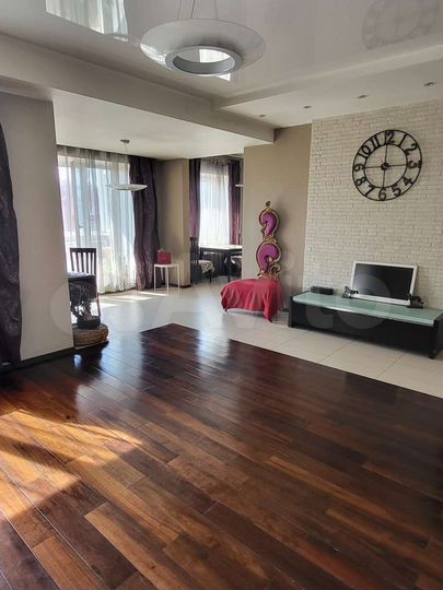 4-к. квартира, 167 м², 5/6 эт.