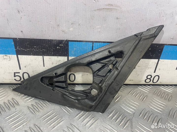 Б/У Уплотнитель зеркала внутренний правый#001