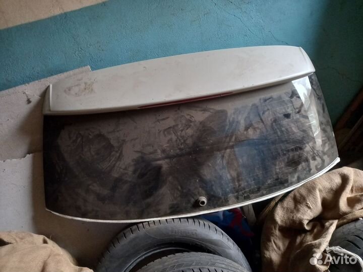 Заднее стекло volkswagen polo 2013