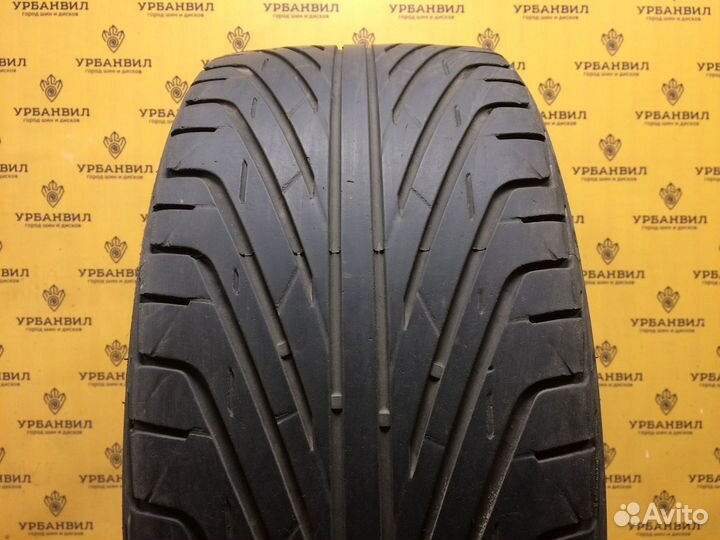 Triangle TR968 235/35 R19 91W