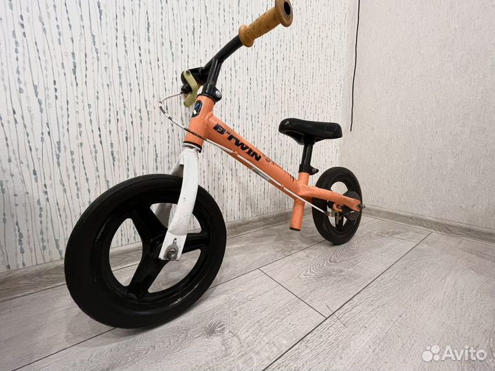 Беговел btwin колеса 10