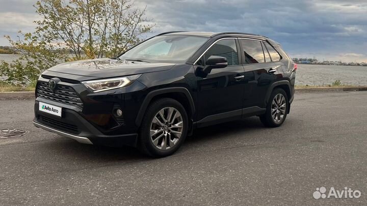 Toyota RAV4 2.0 CVT, 2020, 105 000 км