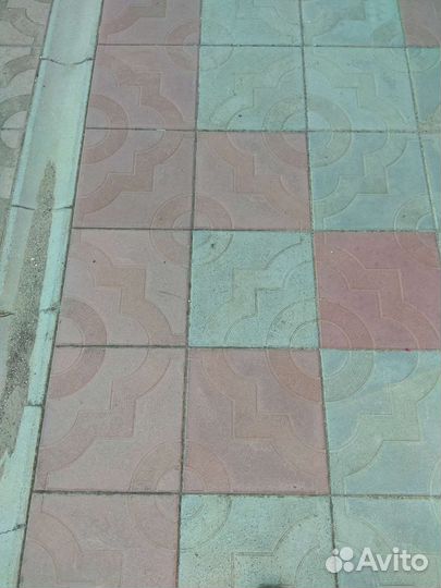 Тротуарная плитка, бордюр, отлив