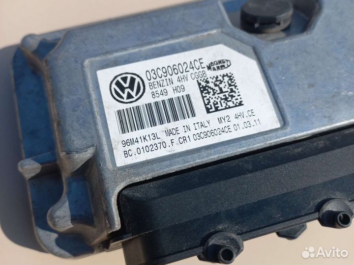 Skoda Fabia 2 1,4 16V cgg эбу 03C906024CE 8549 двс