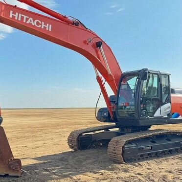 Гусеничный экскаватор Hitachi ZX240-5A, 2022