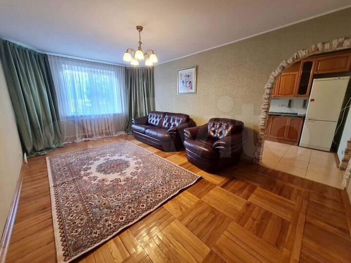 3-к. квартира, 74 м², 3/6 эт.