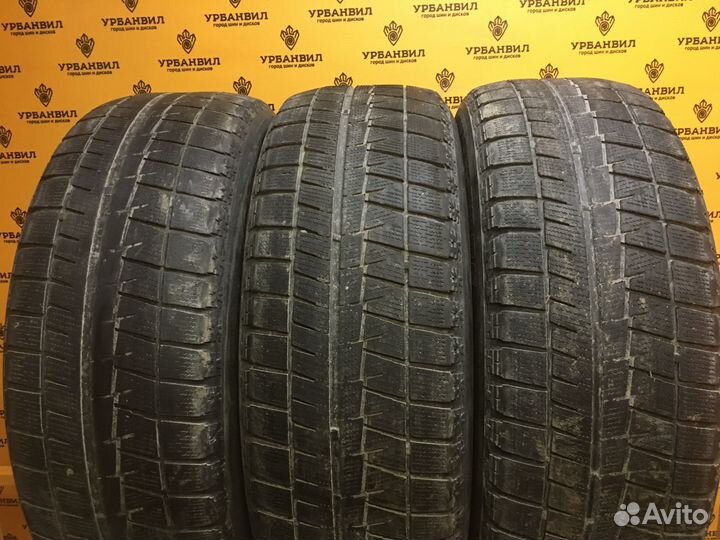 Bridgestone Blizzak Revo GZ 225/60 R17 99S