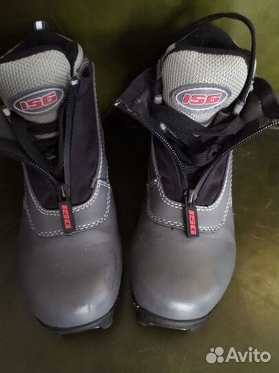 Лыжные ботинки детские