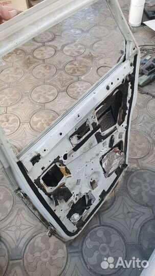 Дверь водительская приора