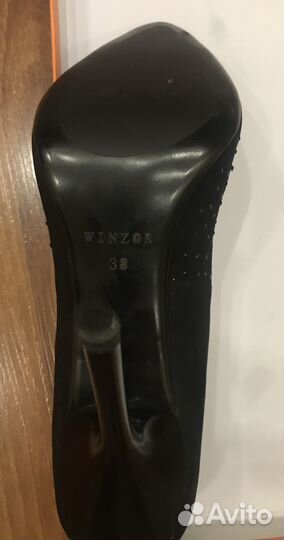 Туфли женские 38. Winzor