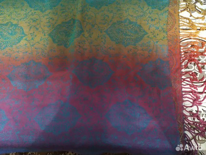 Палантин, берет, платки