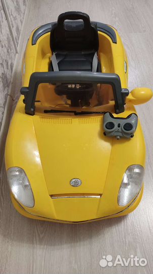 Детский электромобиль bugatti