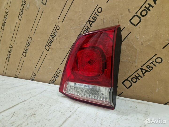 Фонарь правый Toyota Land Cruiser 200