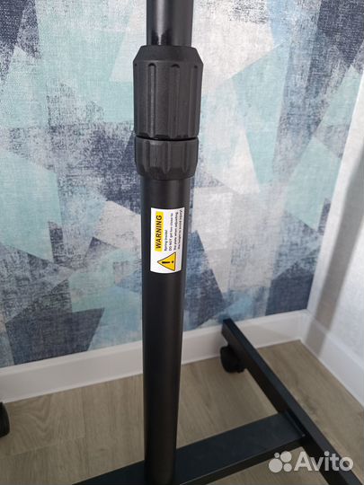 Столик для проектора Cactus CS-VM-PT01