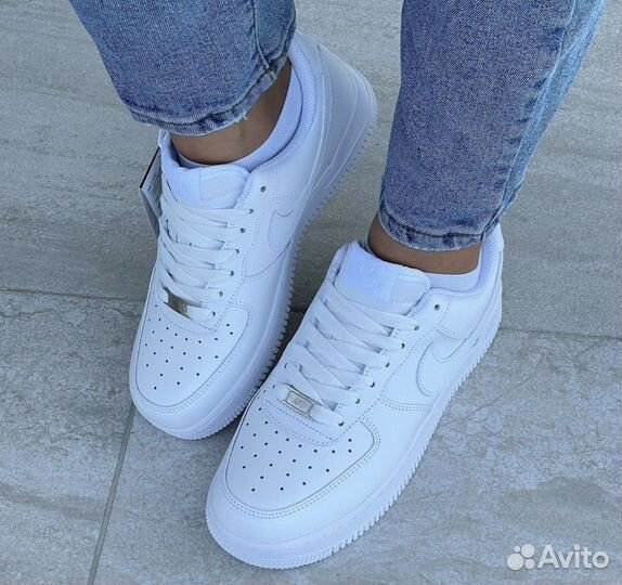 Nike air force 1 р.37 и 40 кожа/осень