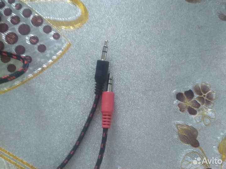 Проводные наушники Phoenix