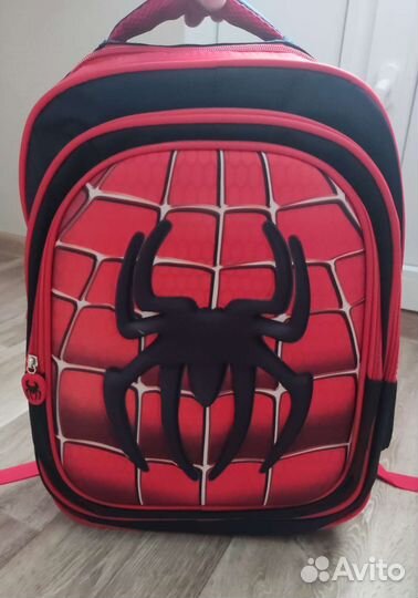 Новый школьный рюкзак