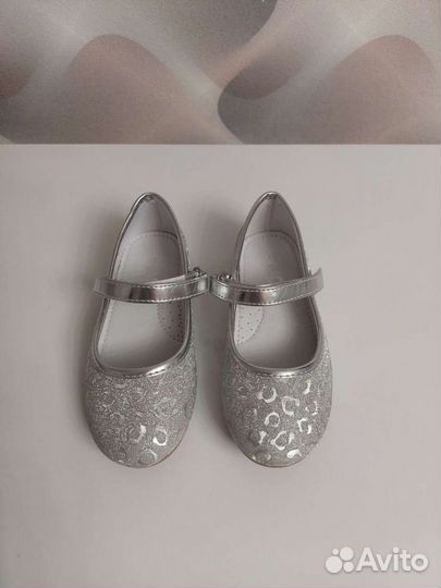 Туфли для девочки 27 размер