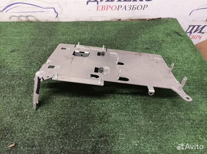 Кронштейн Audi Audi A8 4E 2002-2007