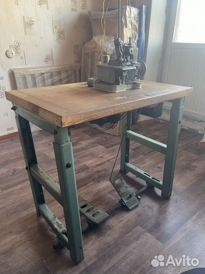 Промышленный оверлок