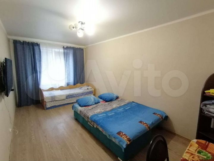 2-к. квартира, 38 м², 1/9 эт.