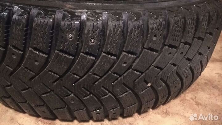 Michelin Agilis 235/65 R17 108T
