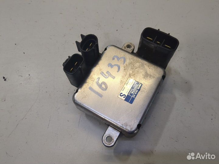 Блок управления вентиляторами Lexus ES, 2010