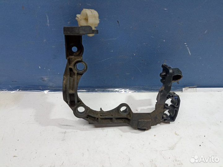Кронштейн проводки Fiat Albea седан 1.4 2011