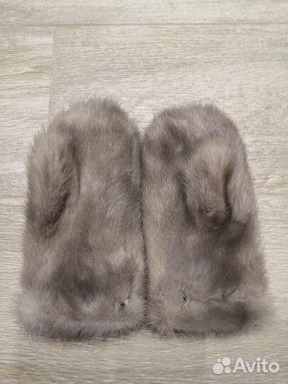 Детские варежки из норки