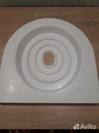 Приучатель к туалету, лоток