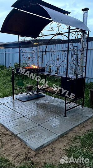 Беседка с мангалом
