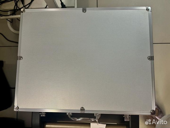 Вокальная четырехканальная радиосистема L&Y LY-62