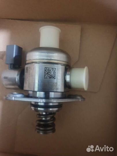 Топливный насос тнвд Шкода Октавия 06K 127 025 H