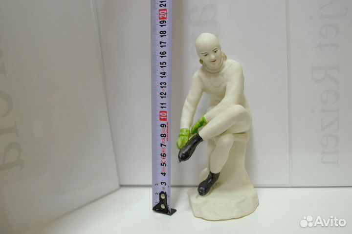 Фарфор статуэтка 