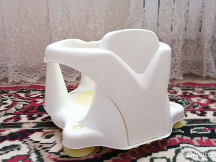 Стульчик для купания babyton