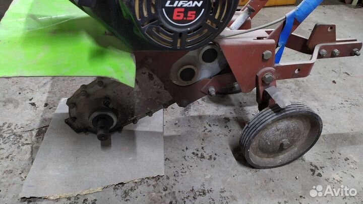 Мотокультиватор крот с двигателем лифан
