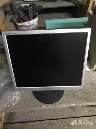 Монитор Benq 17