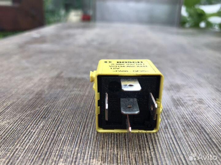 Реле 0 986 332 041 bosch